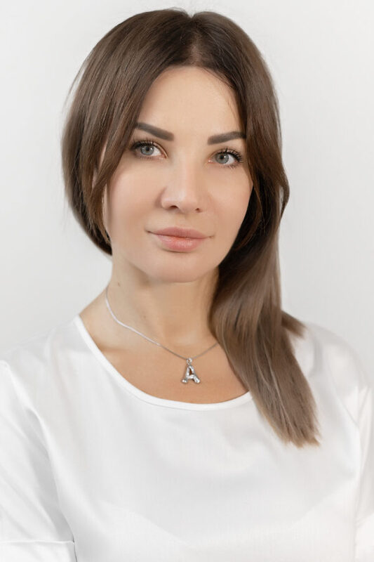 Кладова Анна Юрьевна, главный врач клиники «Феникс»
